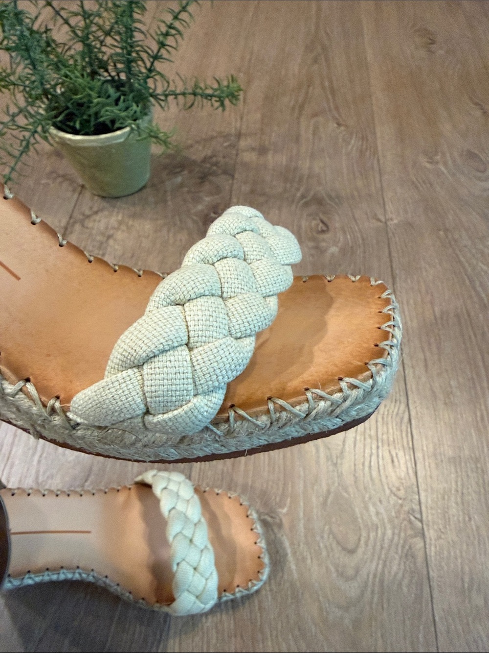 DOLCE VITA NILTON BRAIDED PLATFORM WEDGE ESPADRILLE SANDAL SIZE 9 LIKE NEW - Picture 8 of 8